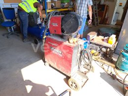 Online aukce:   LINCOLN ELECTRIC POWERTEC 425S (0025192)