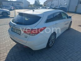 Aukcja internetowa: HYUNDAI  I40