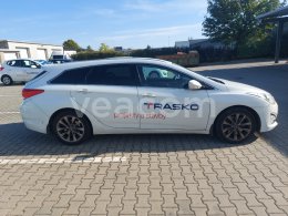 Online-Versteigerung: HYUNDAI  I40
