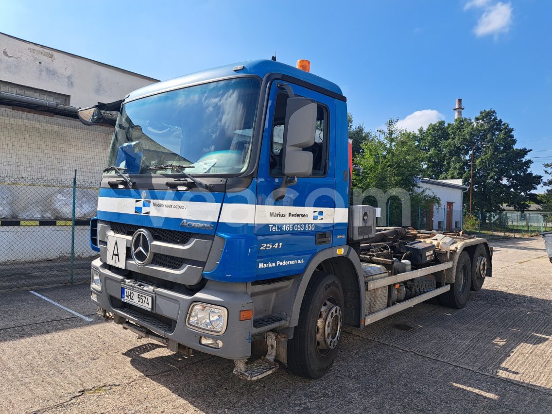 Aukcja internetowa: MERCEDES-BENZ  ACTROS 2541 L 6X2