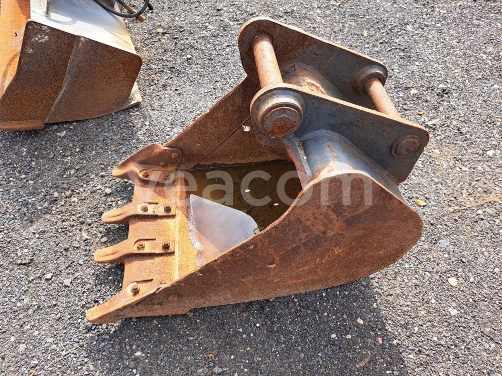 Online aukce:  LŽÍCE 60CM