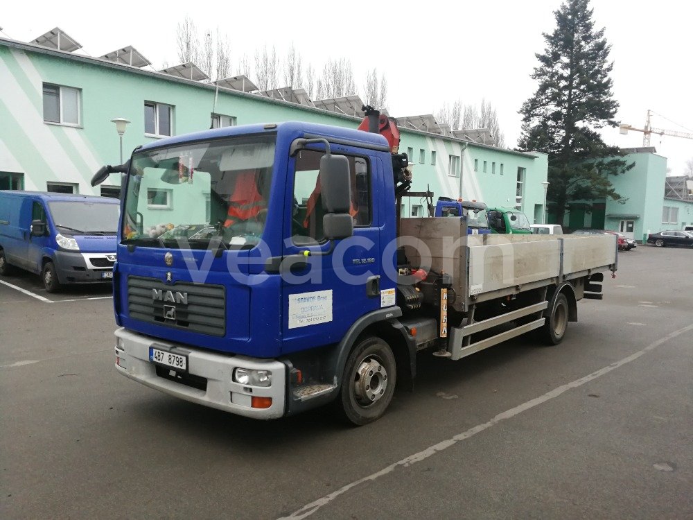 Online auction: MAN  TGL 12.180 4x2 BB