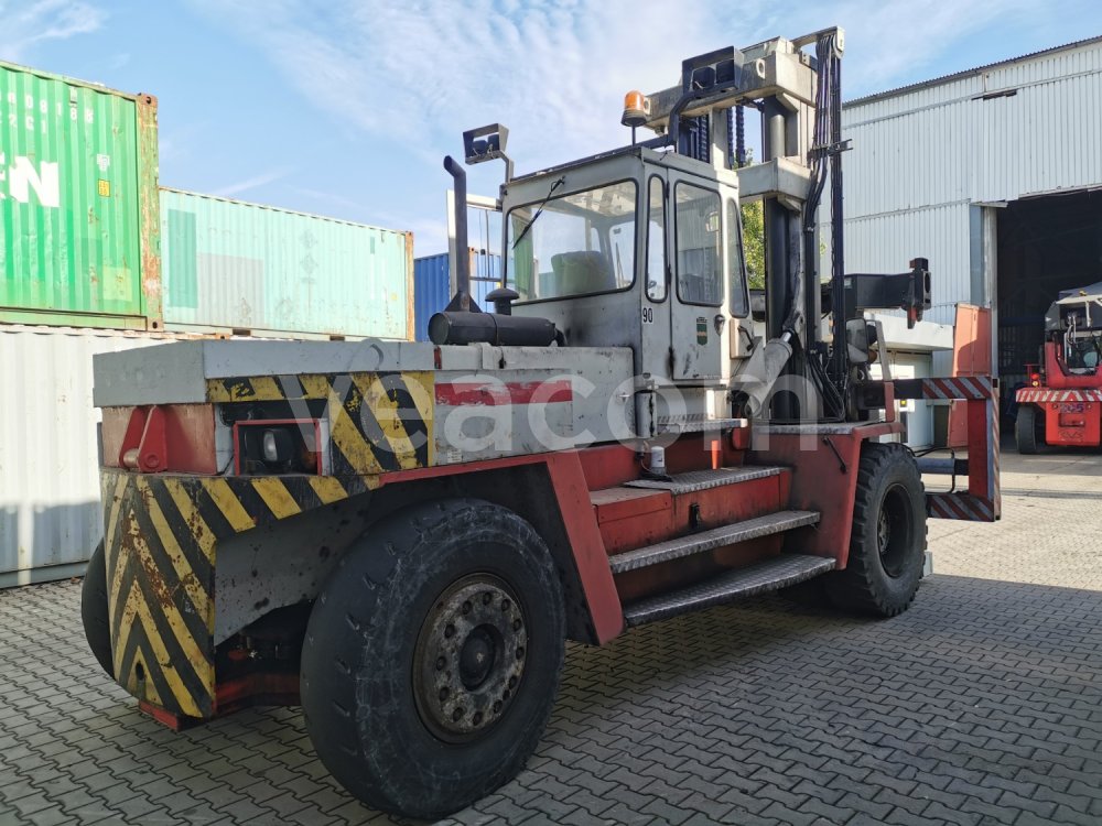 Aukcja internetowa:  SVETRUCK 25120-42