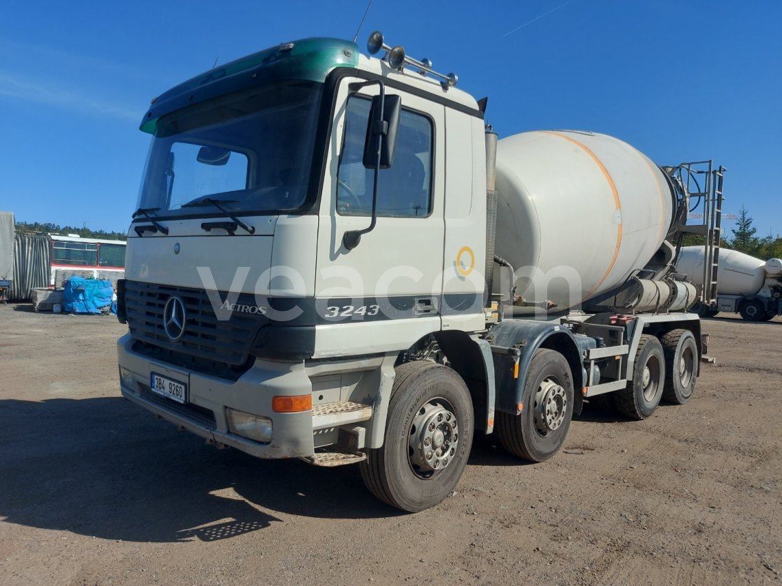 Aukcja internetowa: MERCEDES-BENZ  ACTROS 3243 8X4