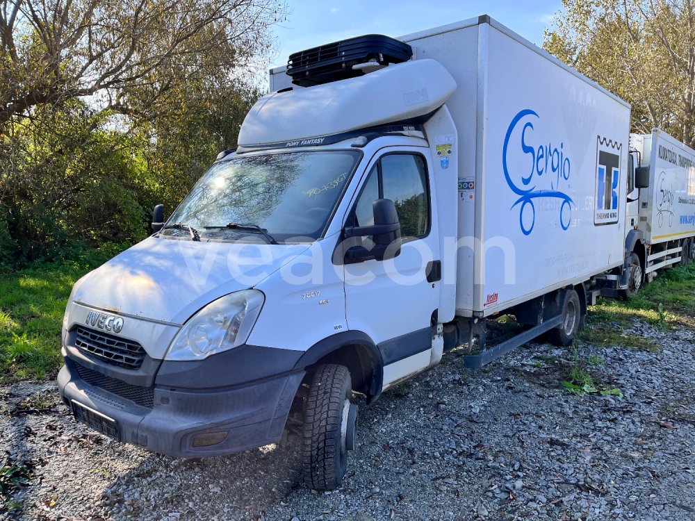 Aukcja internetowa: IVECO  DAILY 70C17