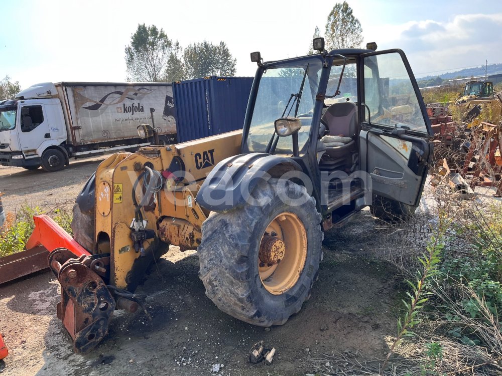 Aukcja internetowa: CATERPILLAR  TH 330B